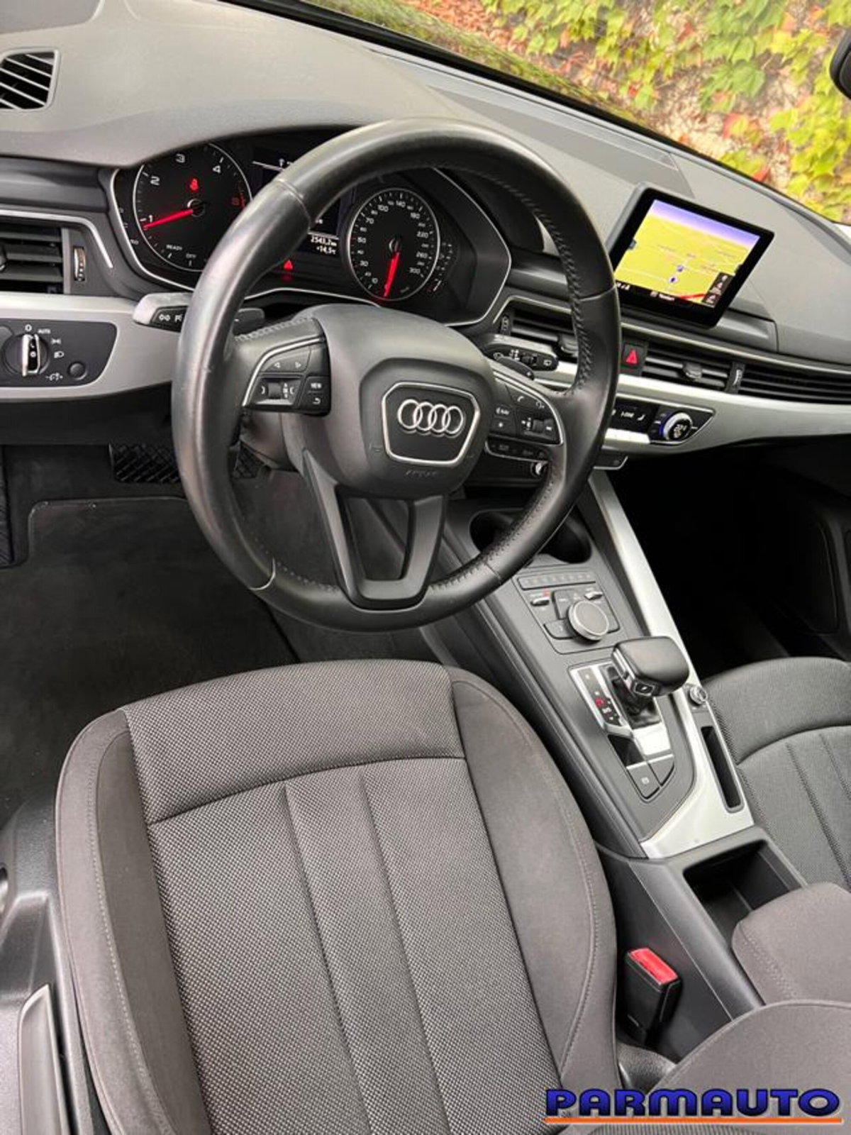 Audi A4 Avant 2.0 TDI 122 CV S tronic Business (9)