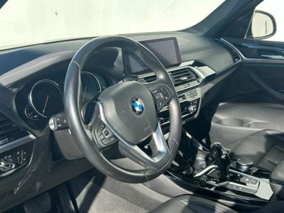 BMW X3 xDrive30d Luxury (13)