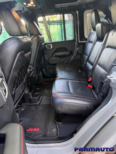 Jeep Wrangler Unlimited 2.0 Turbo Rubicon (15)