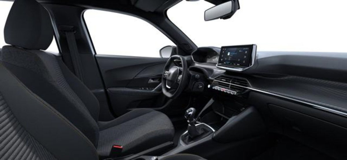 Peugeot 2008 PureTech 100 S&S Allure (7)