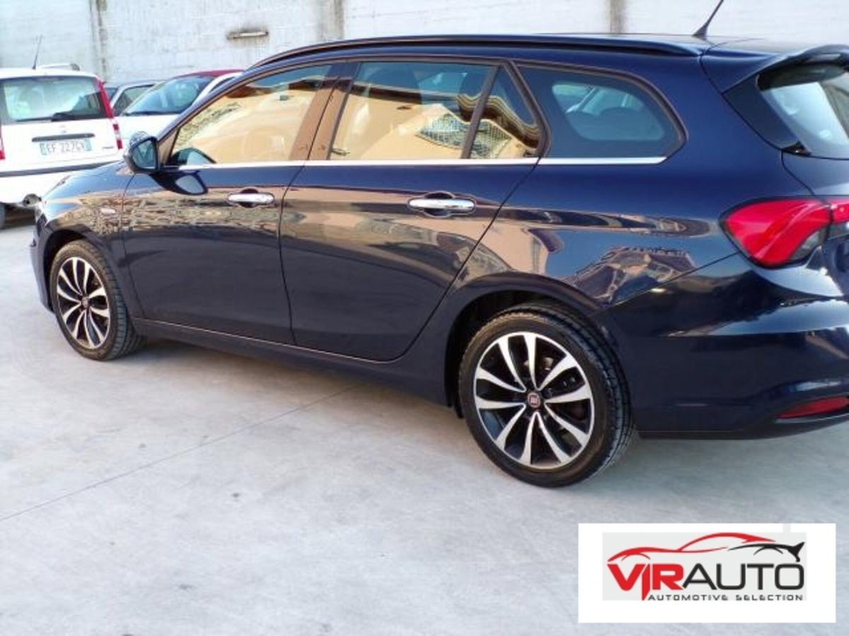 Fiat Tipo Station Wagon Tipo 1.6 Mjt S&S DCT SW Easy (7)