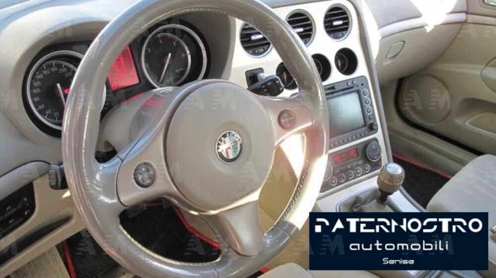Alfa Romeo 159 1.9 JTDm 16V Distinctive (9)