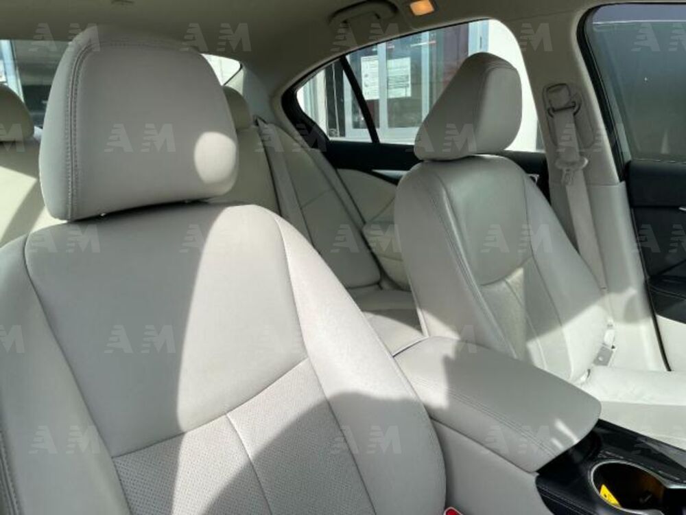 Infiniti Q50 2.2 diesel AT Premium Executive (10)