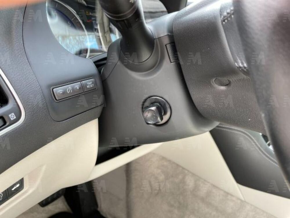 Infiniti Q50 2.2 diesel AT Premium Executive (17)