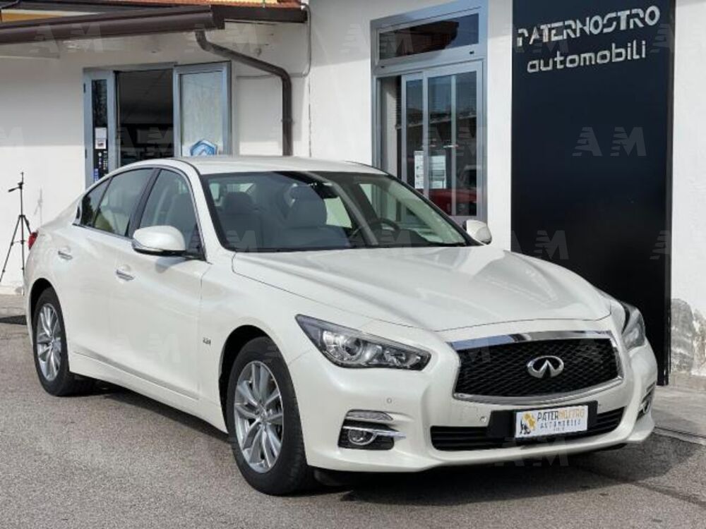 Infiniti Q50 2.2 diesel AT Premium Executive (2)