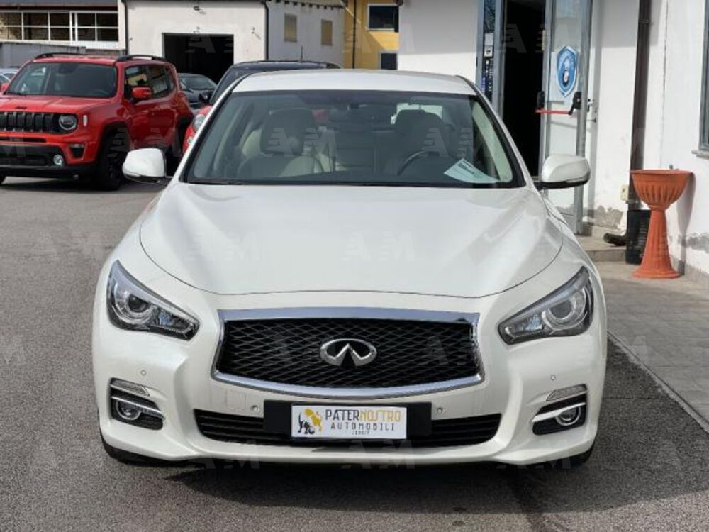 Infiniti Q50 2.2 diesel AT Premium Executive (3)