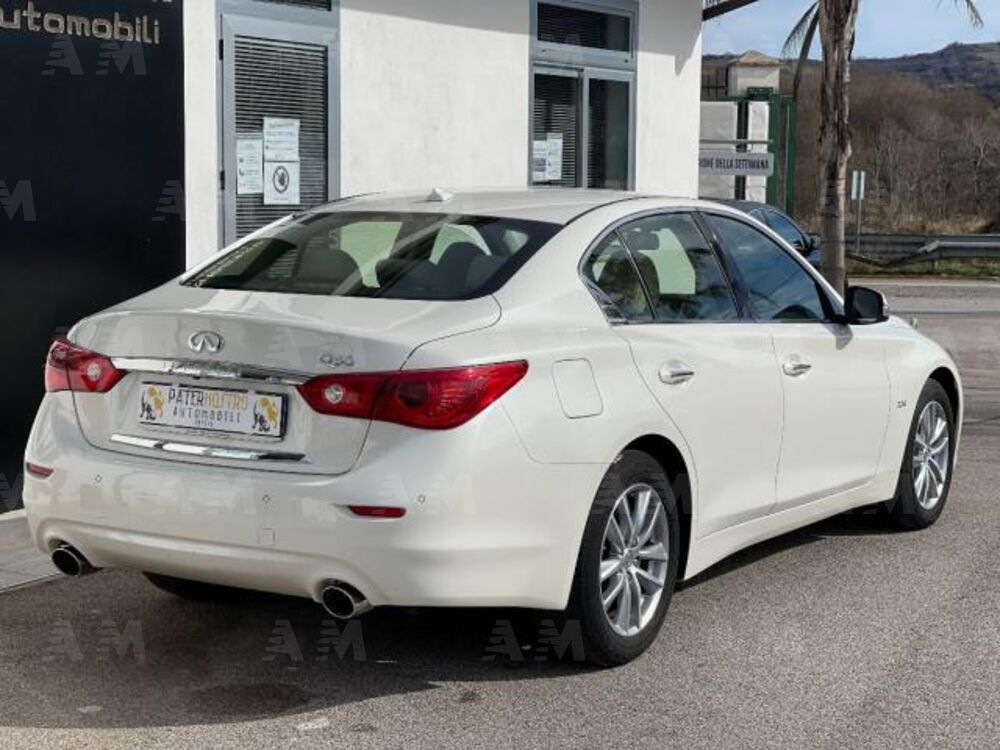 Infiniti Q50 2.2 diesel AT Premium Executive (7)