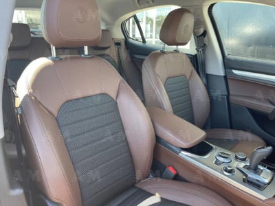 Alfa Romeo Stelvio Stelvio 2.2 Turbodiesel 190 CV AT8 Q4 Sprint (10)