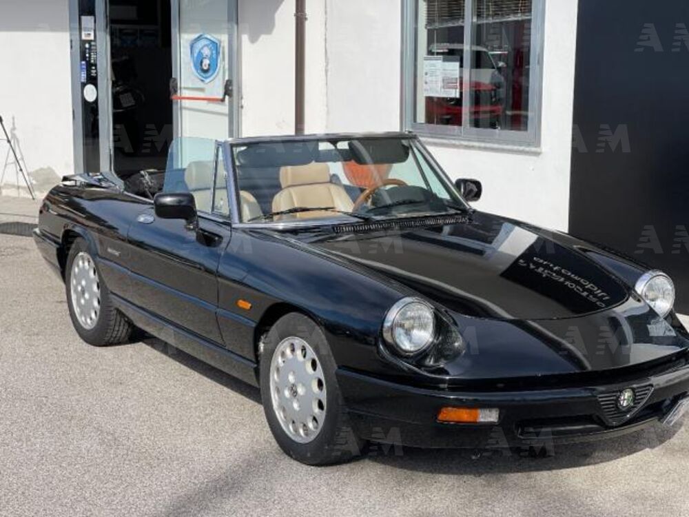 Alfa Romeo Spider 2.0i cat (17)