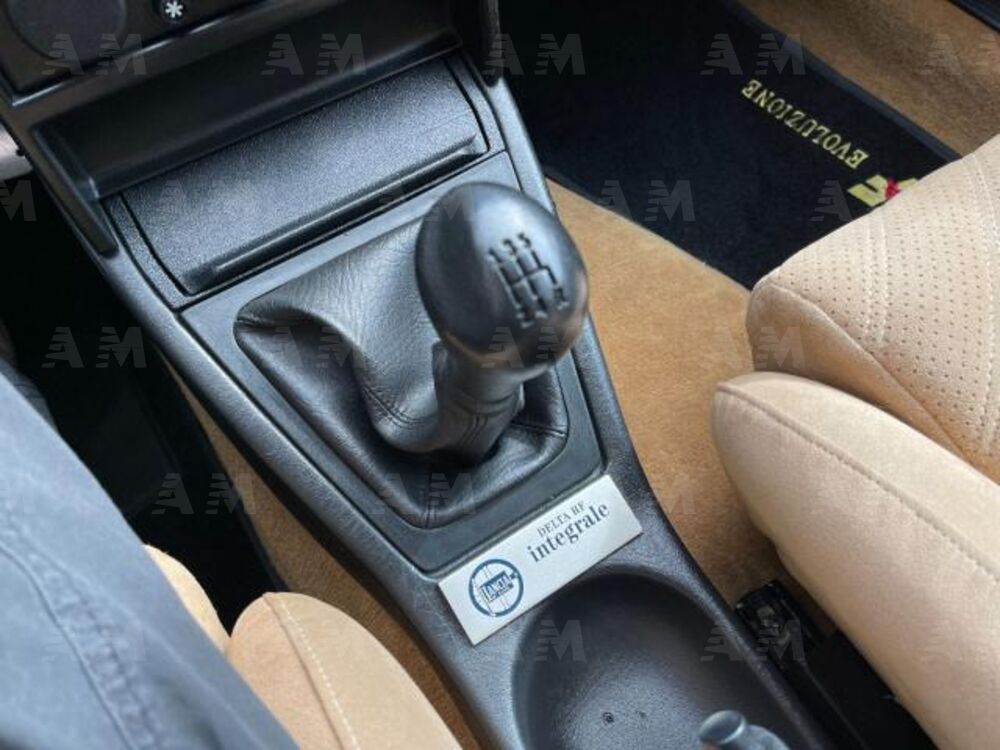 Lancia Delta turbo 16V cat HF integrale (16)