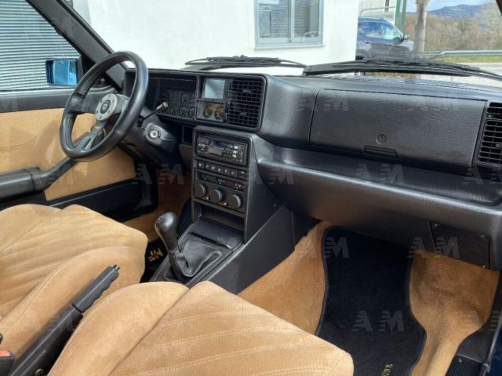 Lancia Delta turbo 16V cat HF integrale (9)