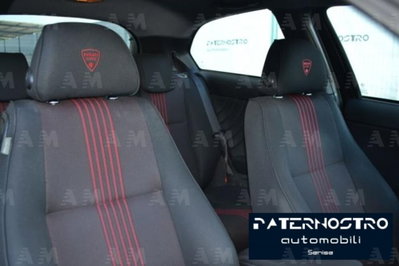 Alfa Romeo 147 1.9 JTDm (170) 3p. Ducati Corse (9)