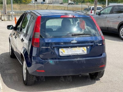 Ford Fiesta 1.4 TDCi 5p. Ghia (4)