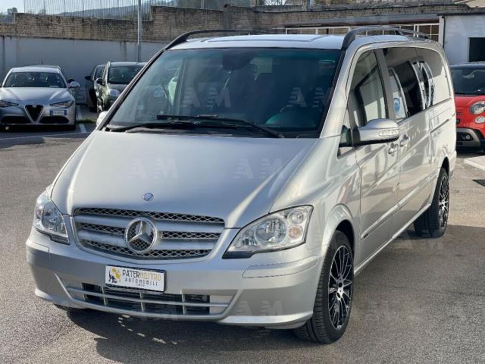 Mercedes-Benz Viano 3.0 CDI X-CLUSIVE L (4)