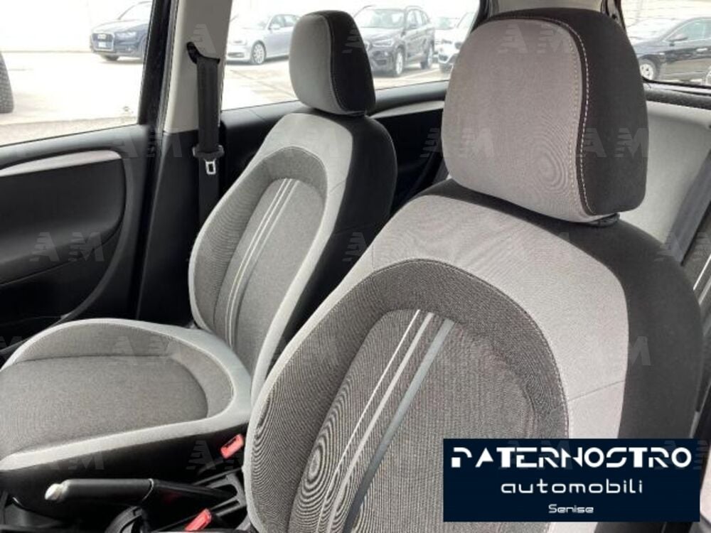 Fiat Punto 1.3 MJT II S&S 95 CV 5 porte Lounge (11)