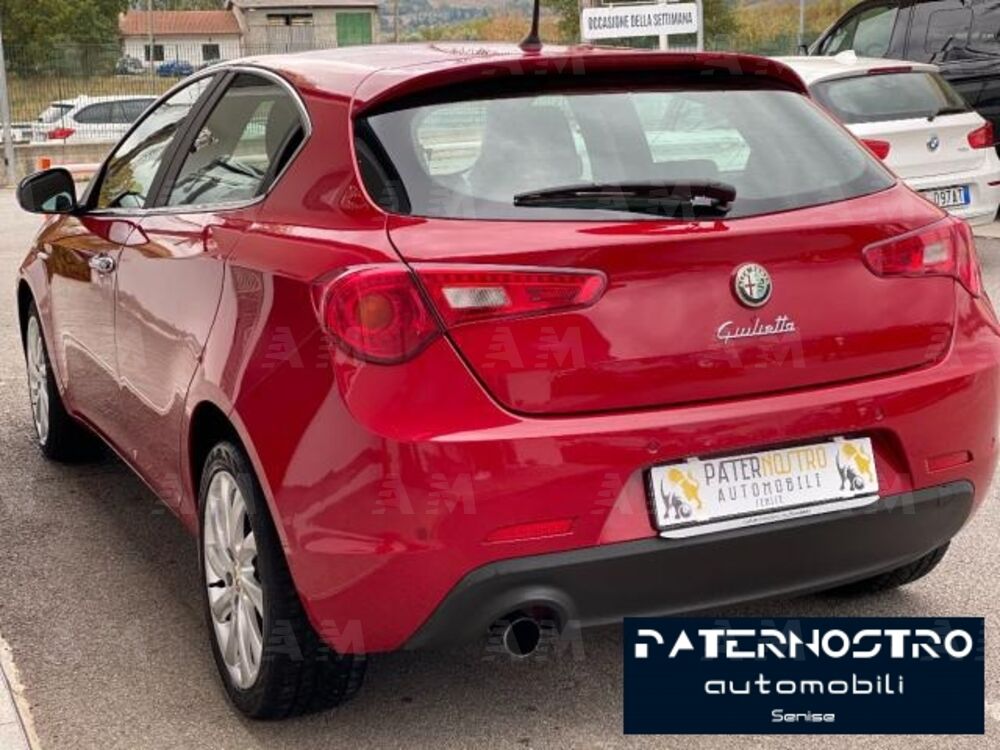 Alfa Romeo Giulietta 1.6 JTDm-2 Distinctive (5)