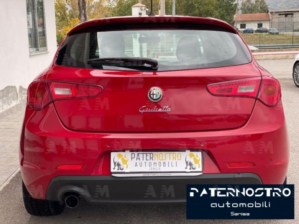 Alfa Romeo Giulietta 1.6 JTDm-2 Distinctive (6)