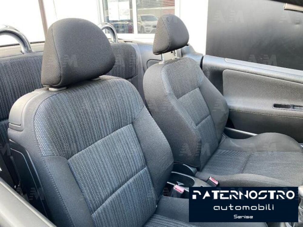 Peugeot 207 Cabrio HDi 110CV CC Féline (10)