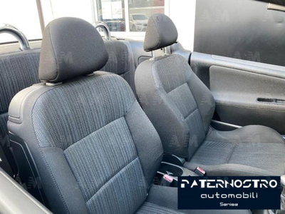Peugeot 207 Cabrio HDi 110CV CC Féline (10)