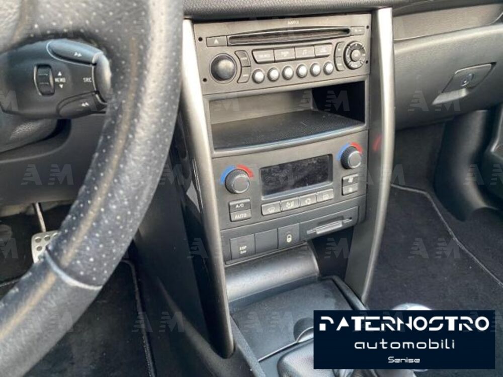 Peugeot 207 Cabrio HDi 110CV CC Féline (13)