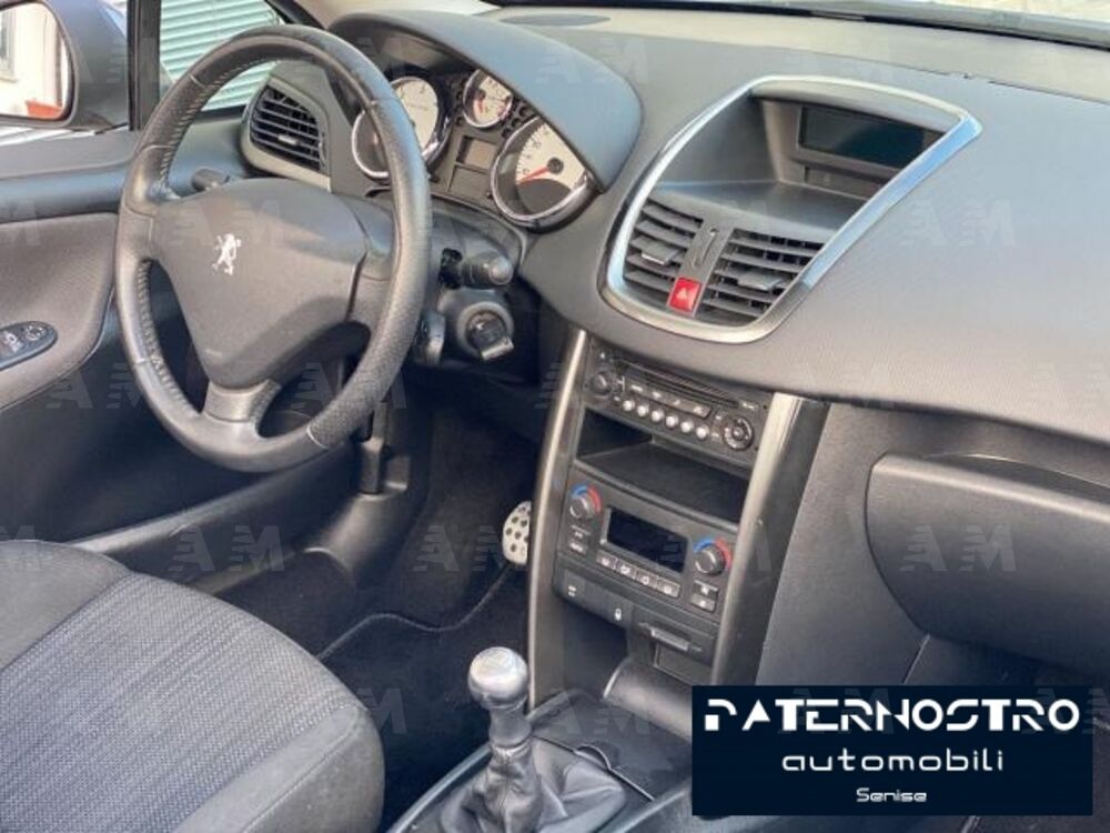 Peugeot 207 Cabrio HDi 110CV CC Féline (8)
