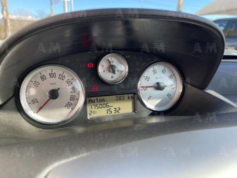 Lancia Ypsilon 1.2 Argento (16)