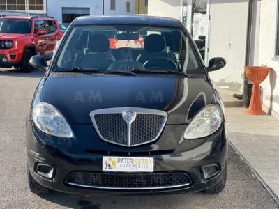 Lancia Ypsilon 1.2 Argento (3)