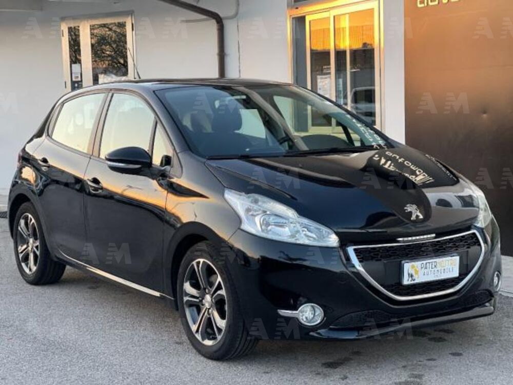 Peugeot 208 VTi 95 CV 5p. Allure (2)