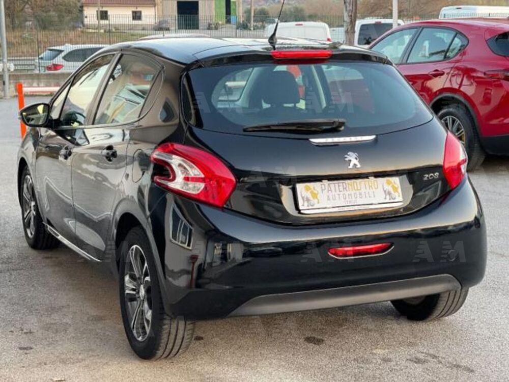Peugeot 208 VTi 95 CV 5p. Allure (5)