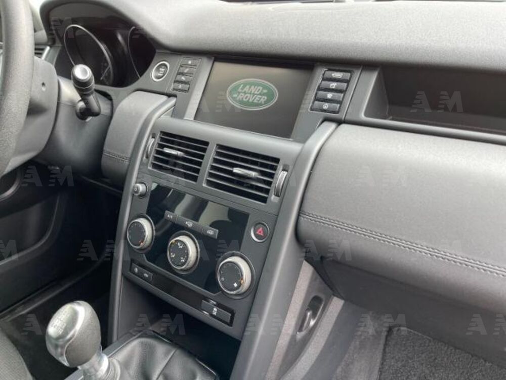 Land Rover Discovery Sport 2.0 TD4 150 CV SE (12)
