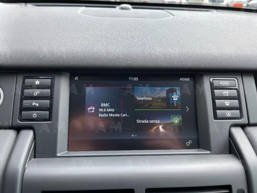 Land Rover Discovery Sport 2.0 TD4 150 CV SE (15)