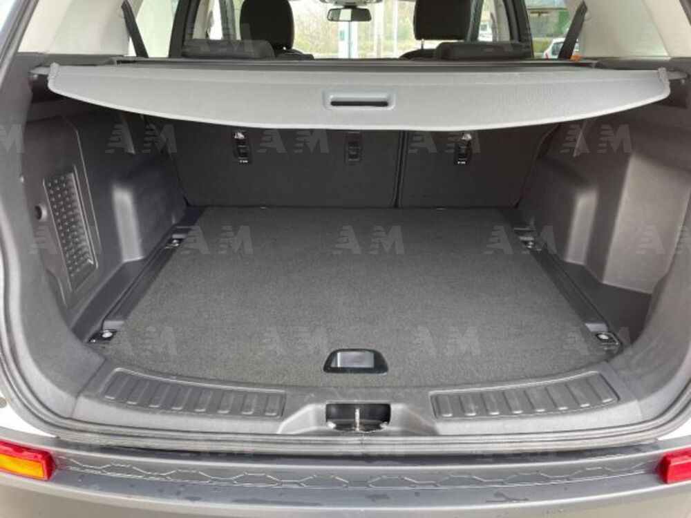 Land Rover Discovery Sport 2.0 TD4 150 CV SE (8)