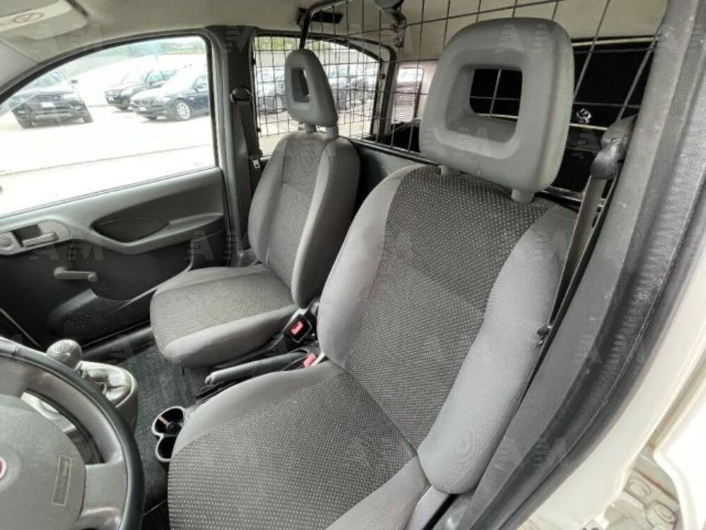 Fiat Panda 1.3 MJT 16V 4x4 (9)