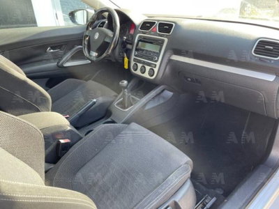 Volkswagen Scirocco 1.4 TSI 160CV (8)