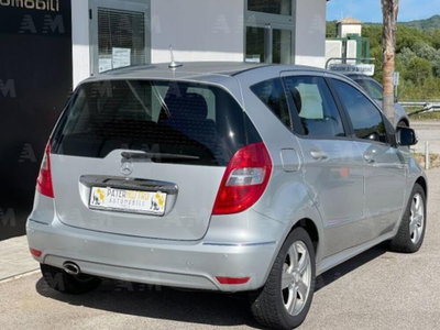 Mercedes-Benz Classe A 180 CDI BlueEFFICIENCY Automatic Premium (7)