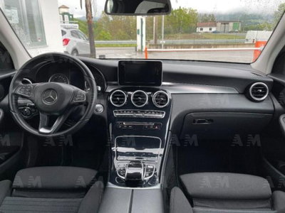 Mercedes-Benz GLC SUV 220 d 4Matic Premium (9)