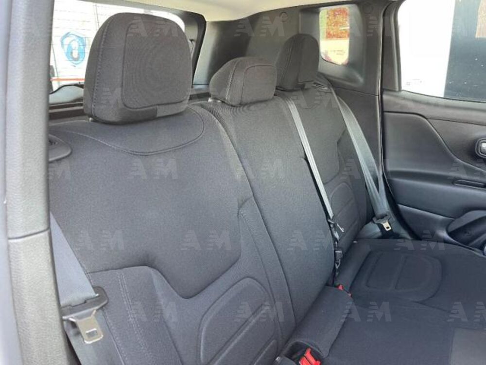Jeep Renegade 1.6 Mjt 120 CV Limited (9)