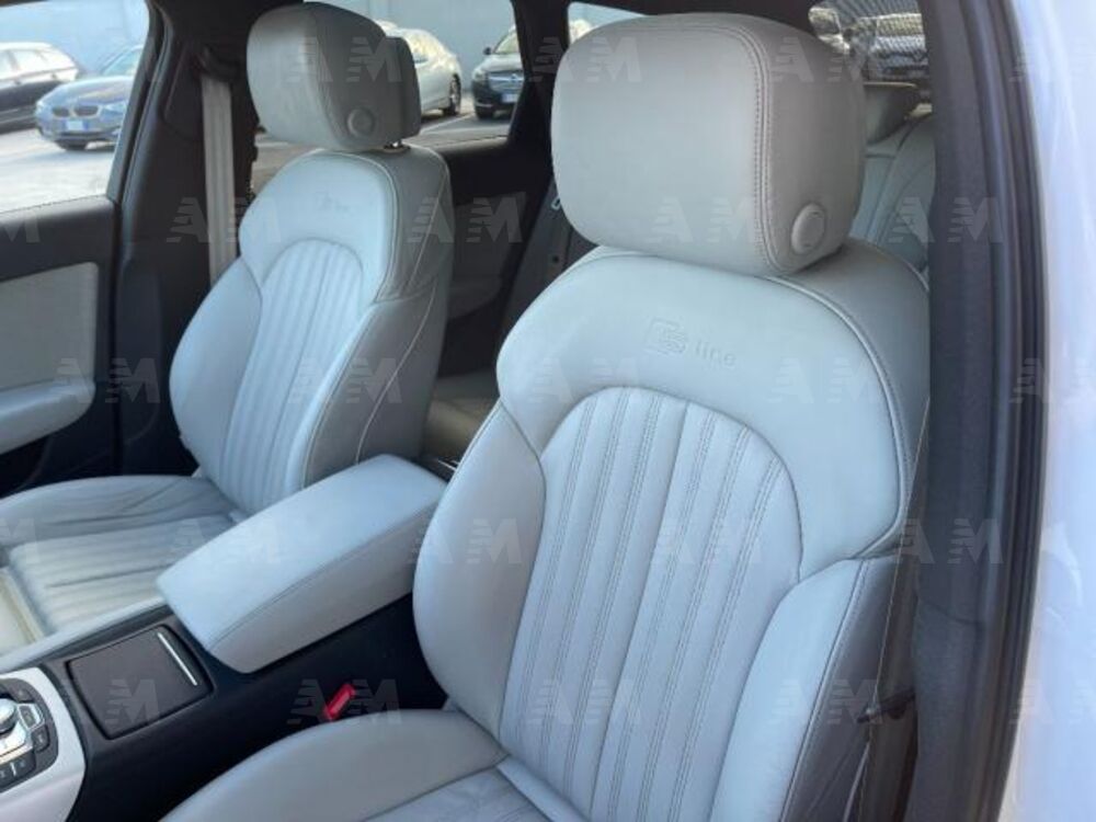 Audi A6 Avant 2.0 TDI 190 CV ultra S tronic (14)