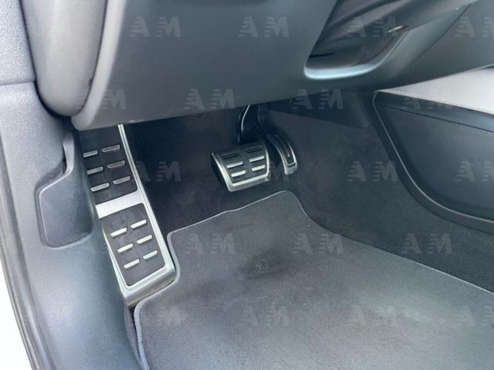 Audi A6 Avant 2.0 TDI 190 CV ultra S tronic (16)