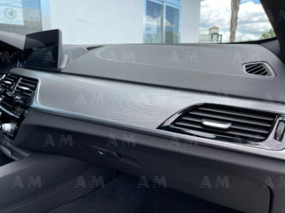 BMW Serie 5 Touring 520d  Msport (12)