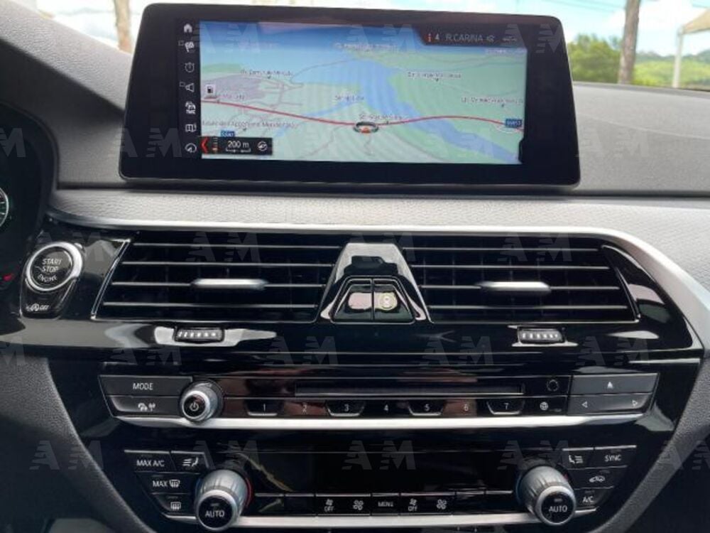 BMW Serie 5 Touring 520d  Msport (20)