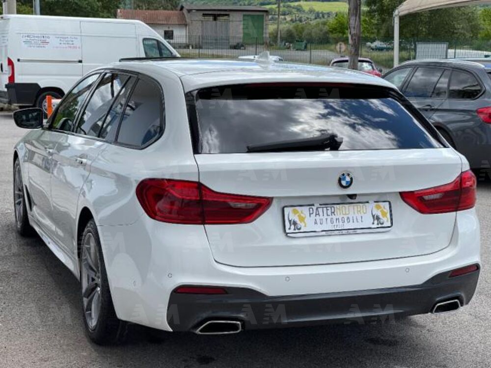 BMW Serie 5 Touring 520d  Msport (6)
