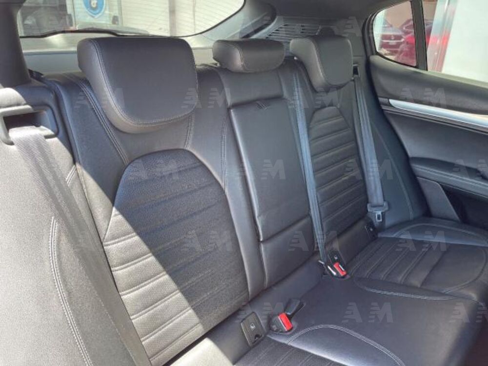 Alfa Romeo Stelvio Stelvio 2.2 Turbodiesel 210 CV AT8 Q4 B-Tech (12)
