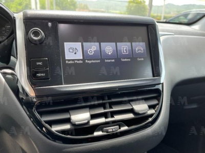 Peugeot 208 75 5 porte Active (19)