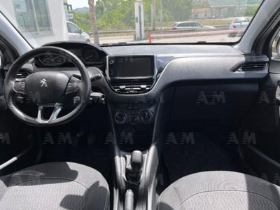 Peugeot 208 75 5 porte Active (9)