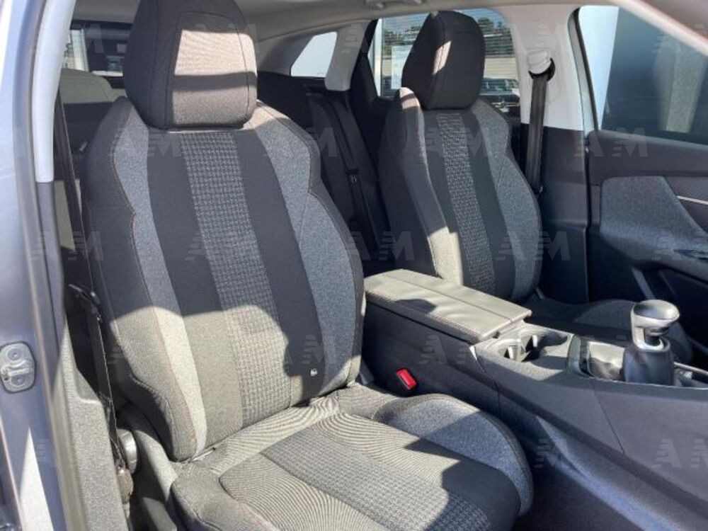 Peugeot 3008 BlueHDi 120 EAT6 S&S Active (11)