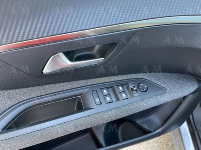 Peugeot 3008 BlueHDi 120 EAT6 S&S Active (12)
