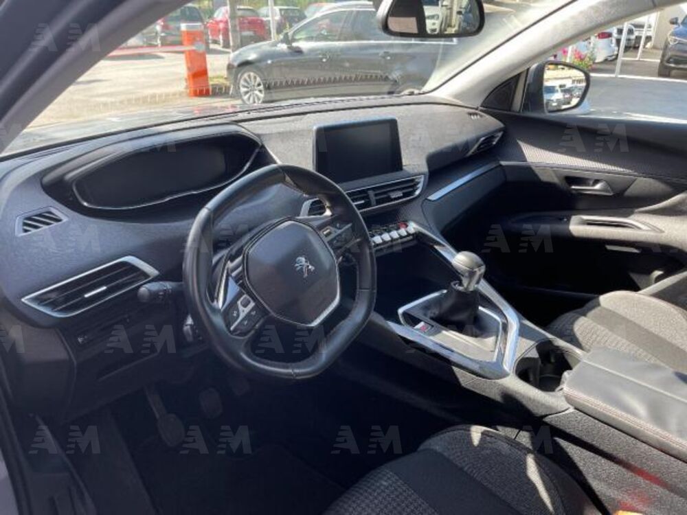 Peugeot 3008 BlueHDi 120 EAT6 S&S Active (14)