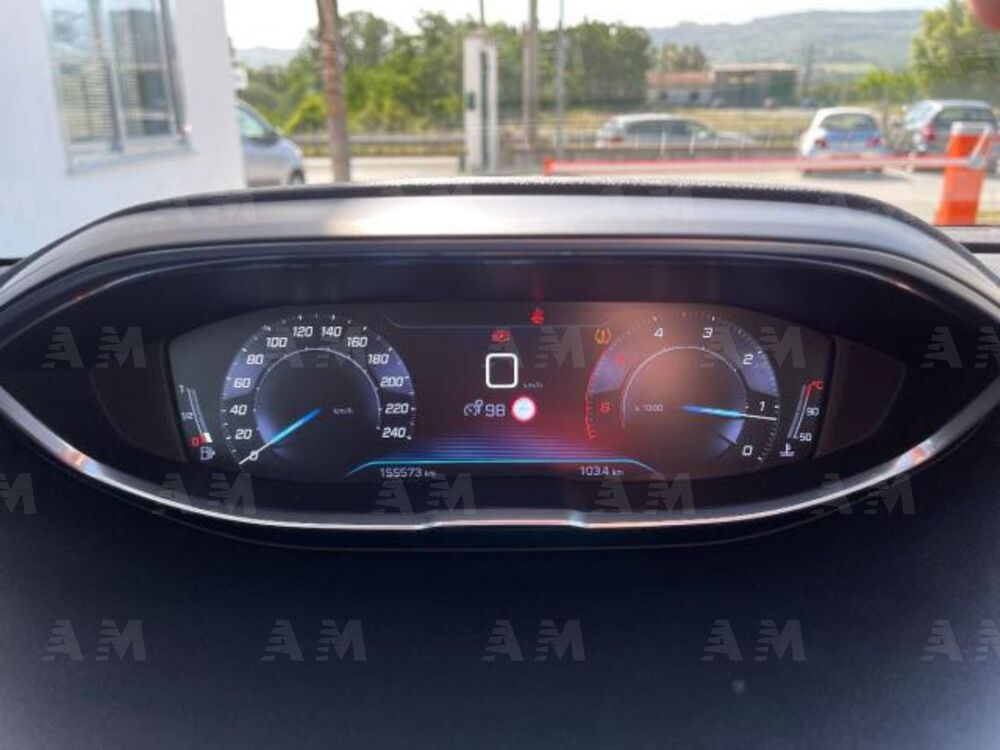 Peugeot 3008 BlueHDi 120 EAT6 S&S Active (19)