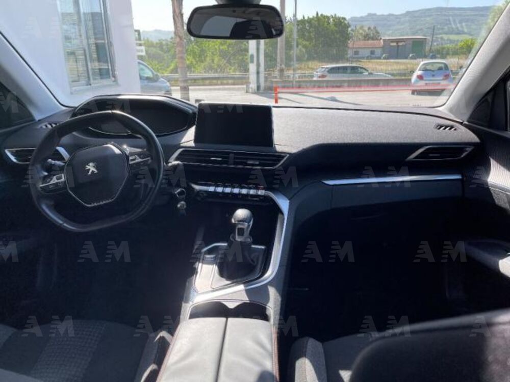 Peugeot 3008 BlueHDi 120 EAT6 S&S Active (9)